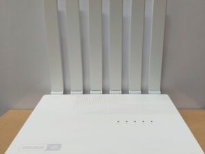 مودم سیم کارتی 5G گرین پکت مدل GreenPacket D5H-62 استوک با جعبه